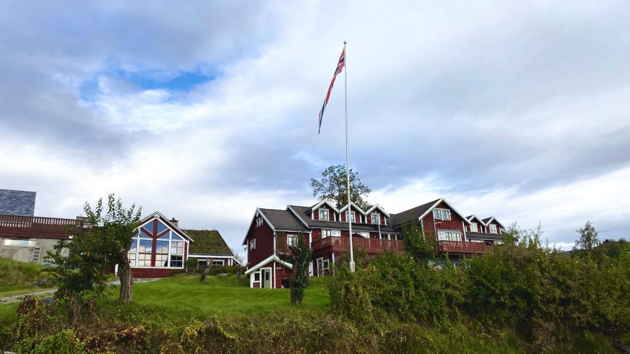 Bjornafjorden Osøyro